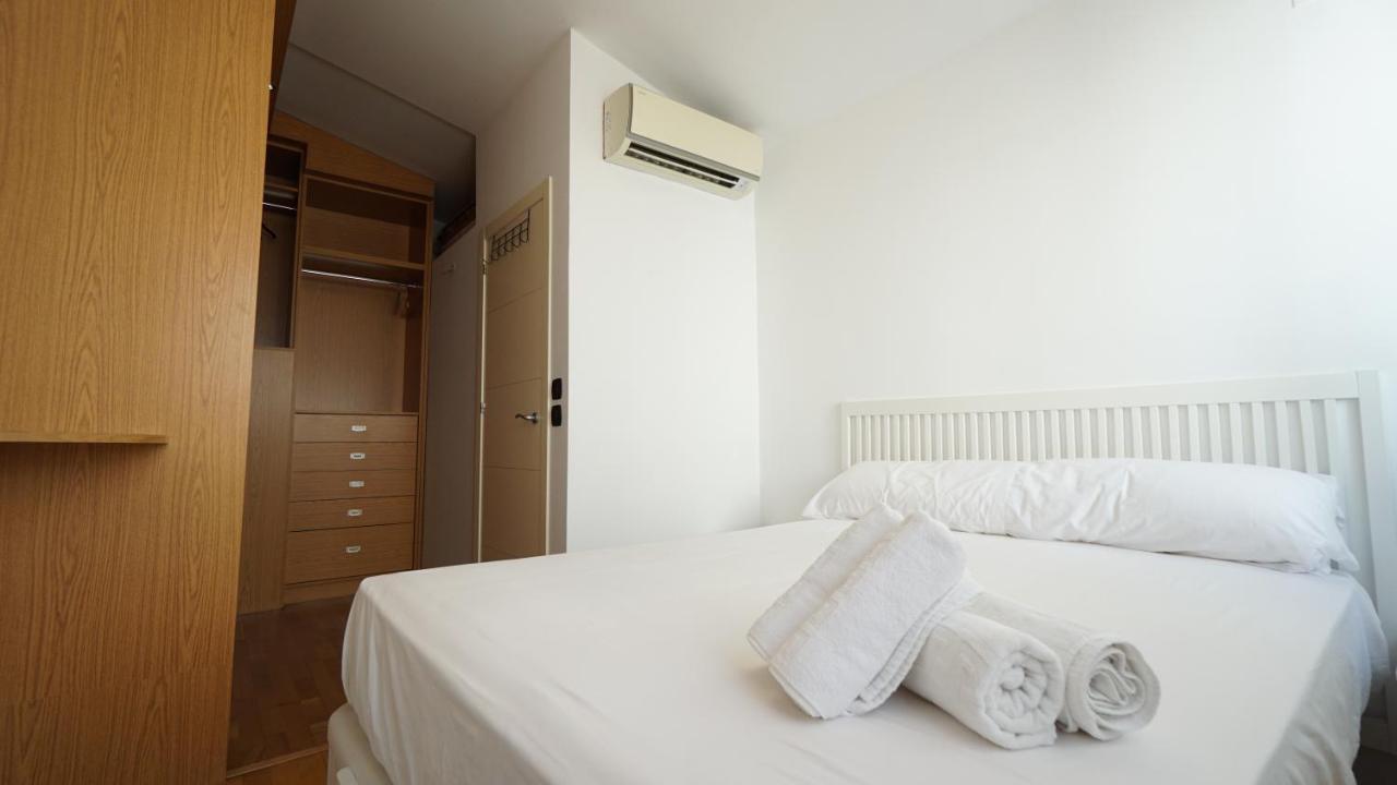 Duplex Sunshine & Parking By Rentalsevilla Apartment